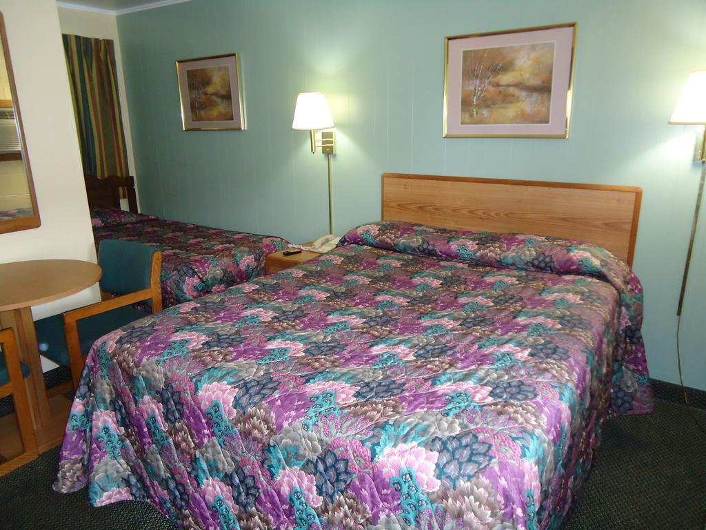 Tower Motel Green Bay Oda fotoğraf