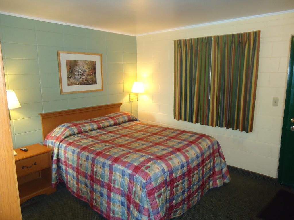 Tower Motel Green Bay Oda fotoğraf